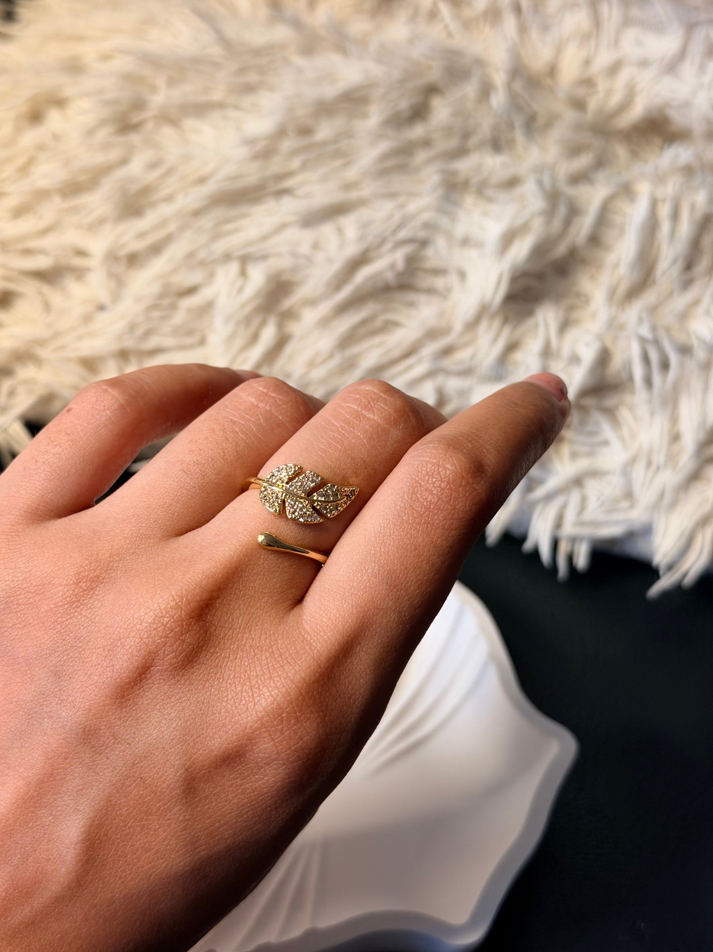 Leaf Spark Adjustable Ring