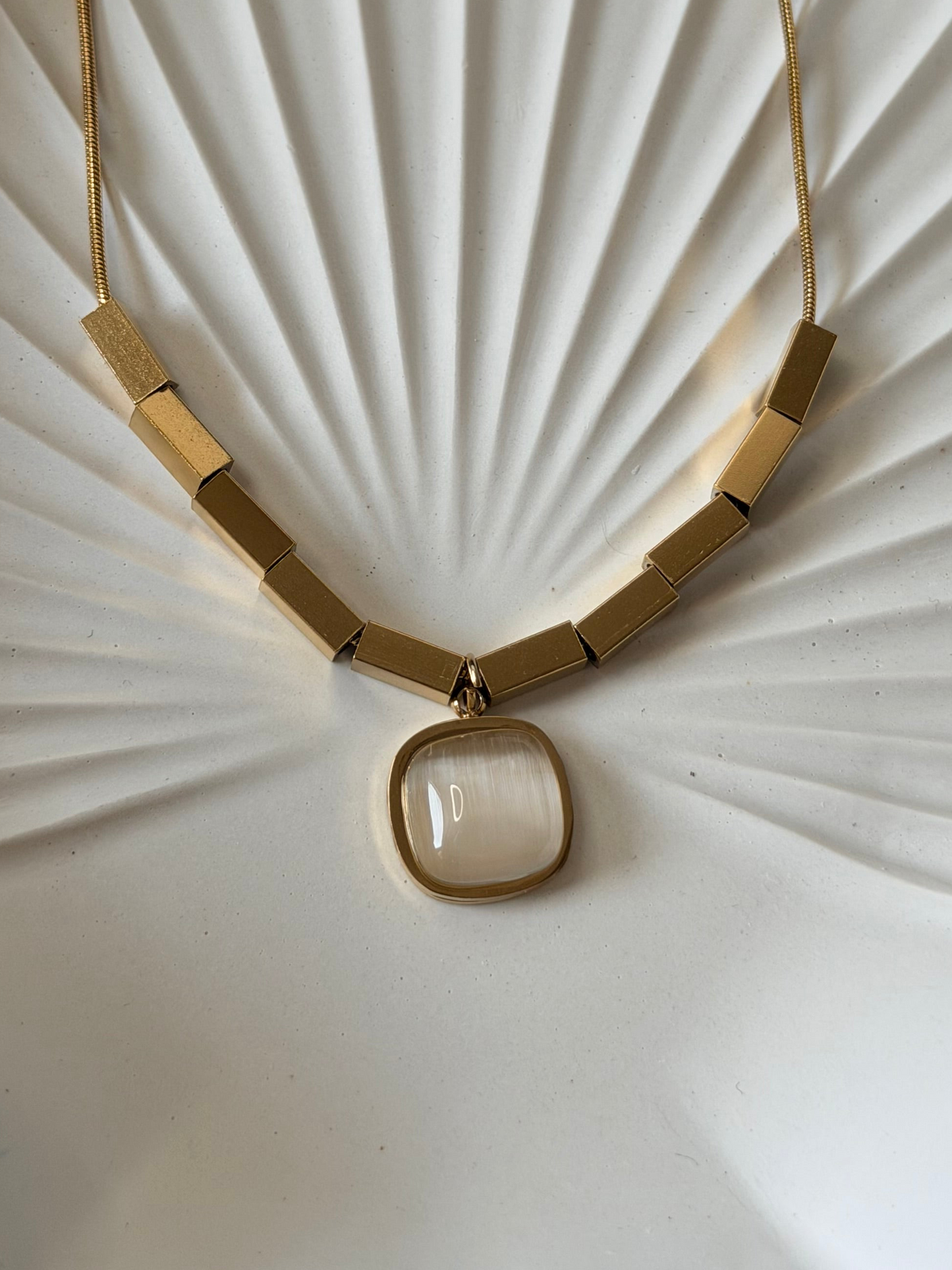 Sandstone Geo Necklace