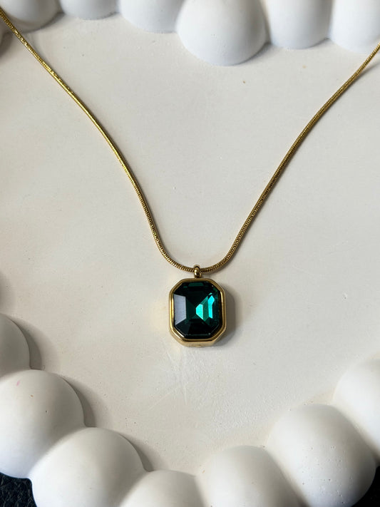 Emerald Green Stone Necklace
