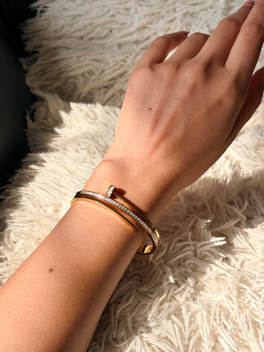 Valen Crystal Nail Bracelet