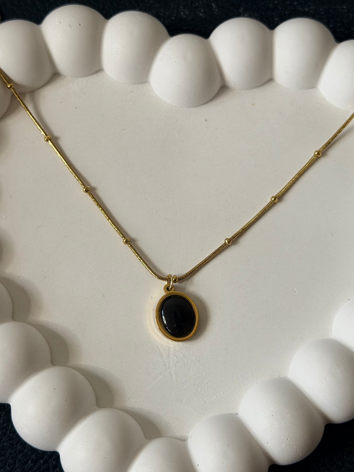 Cabochon Cat Eye Necklace