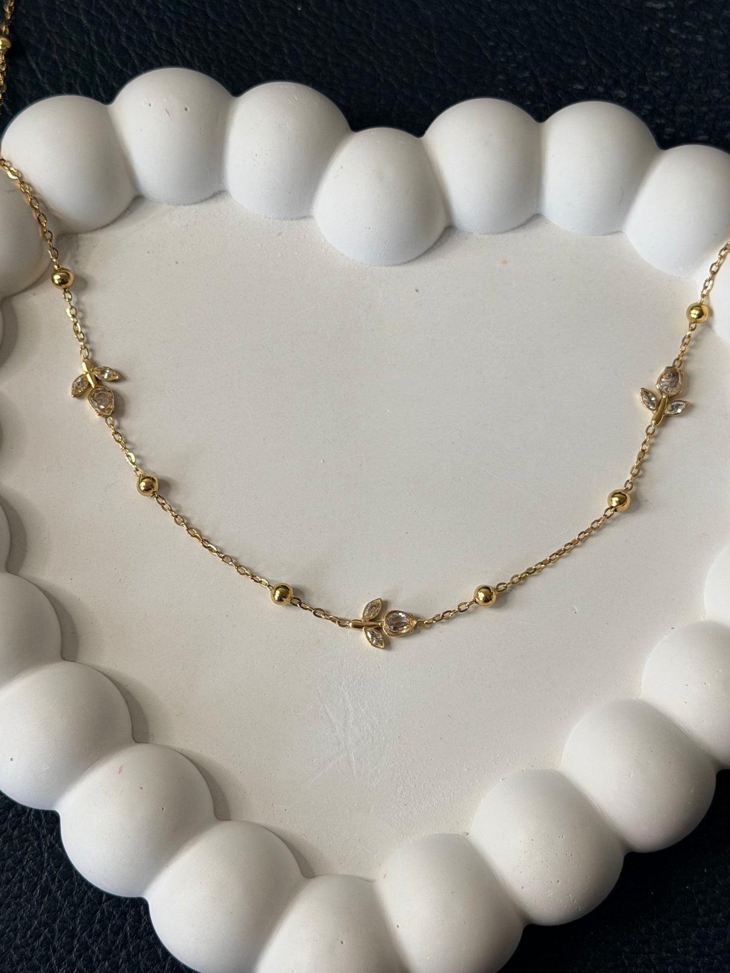 Olive Bloom Necklace