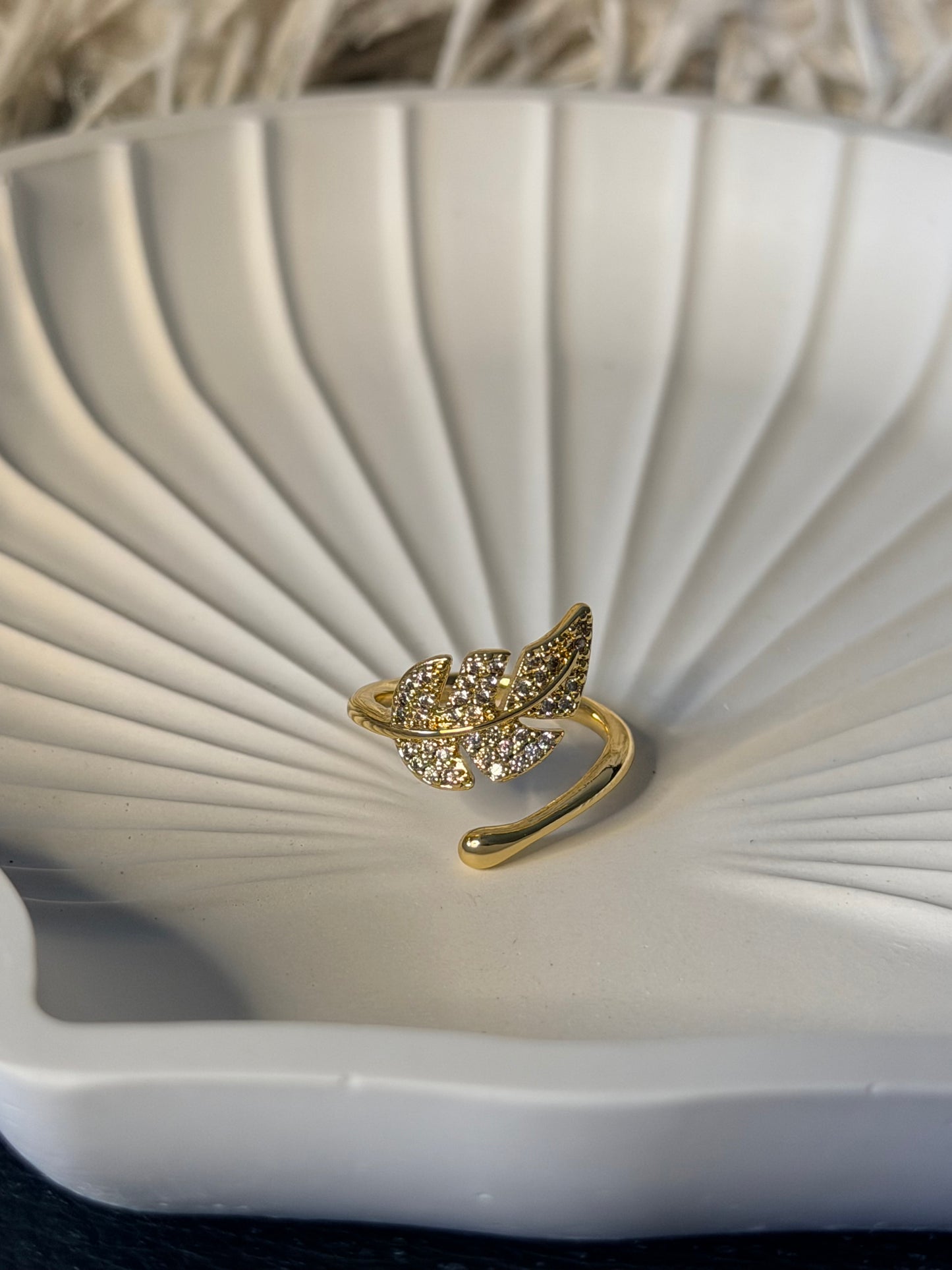 Leaf Spark Adjustable Ring