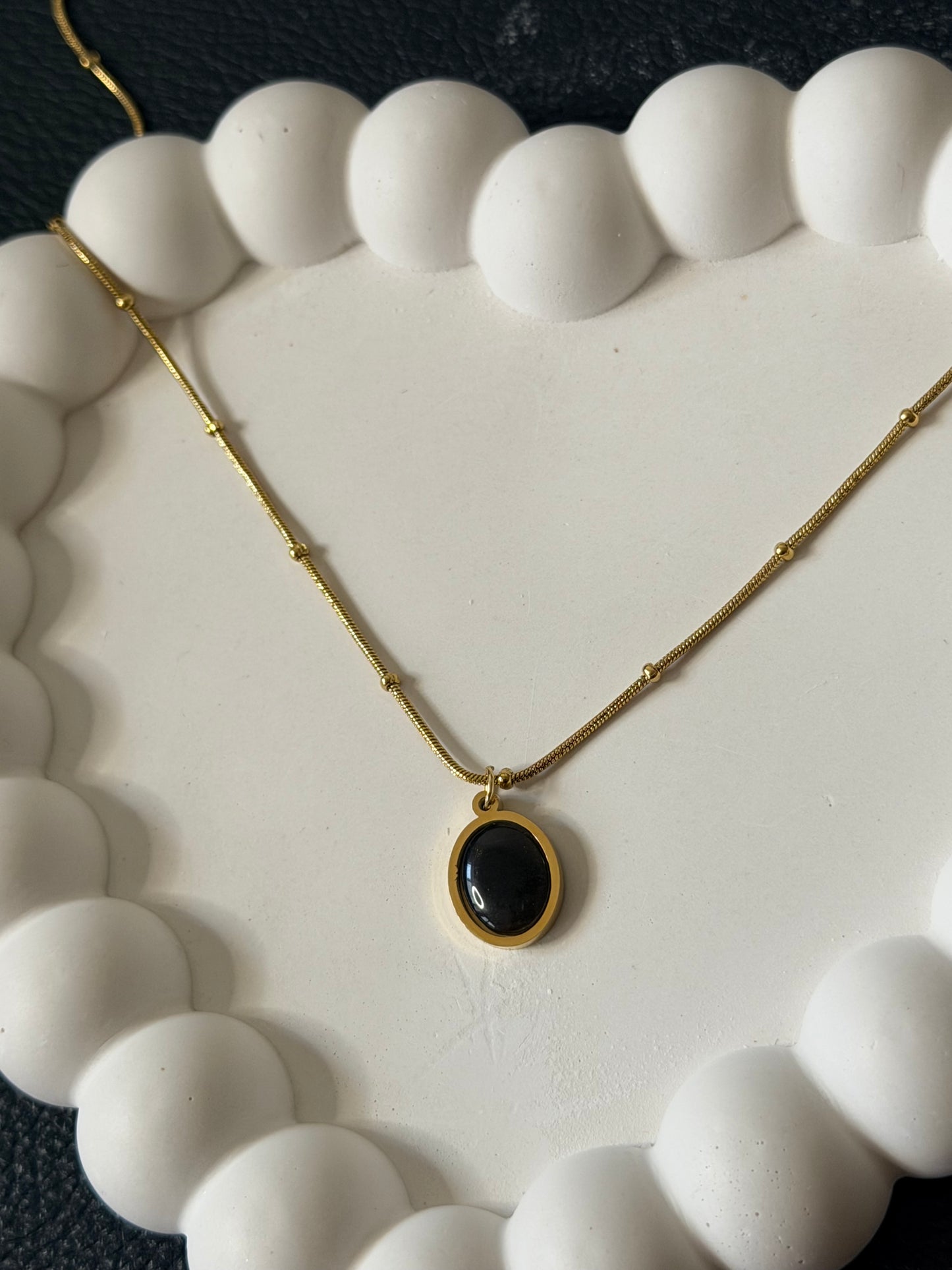Cabochon Cat Eye Necklace