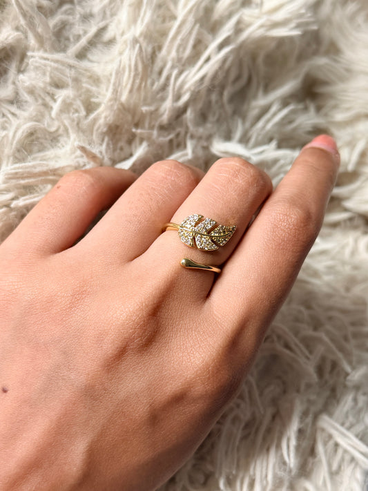 Leaf Spark Adjustable Ring