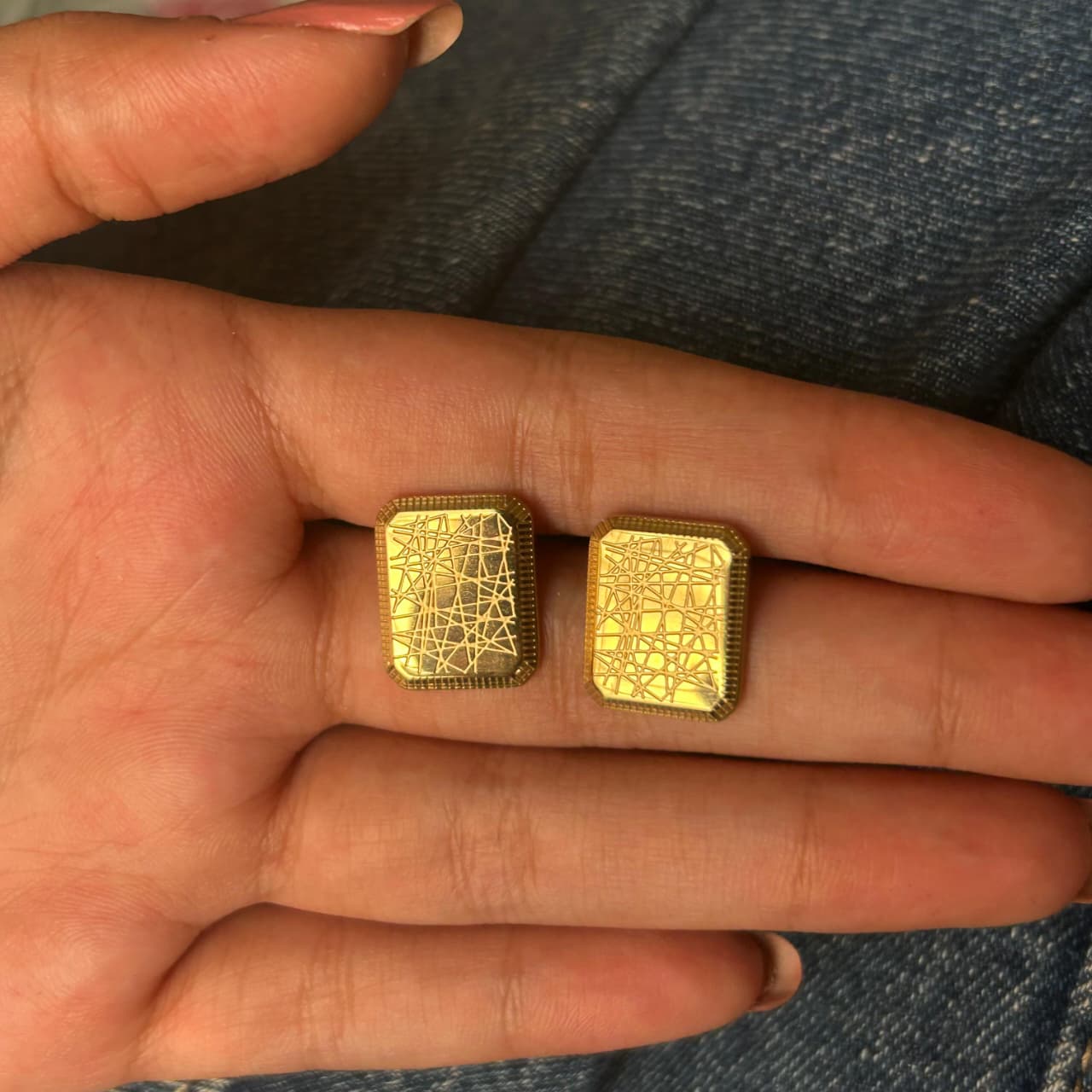 Lume Frame Earrings