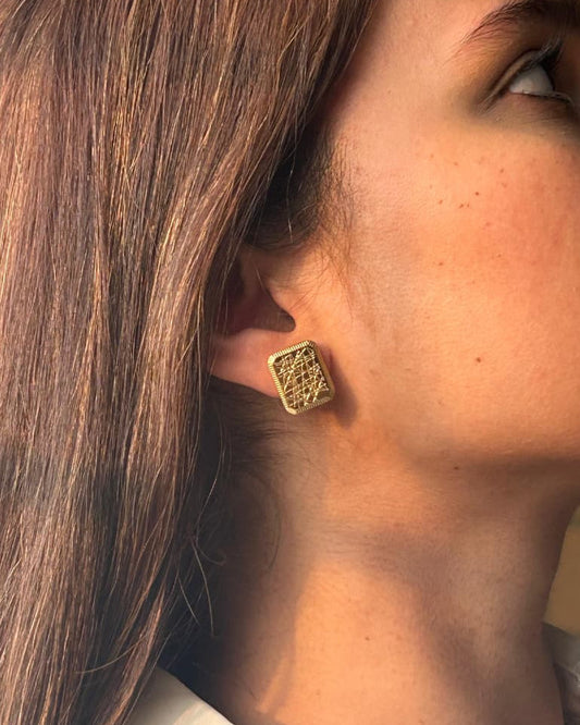 Lume Frame Earrings